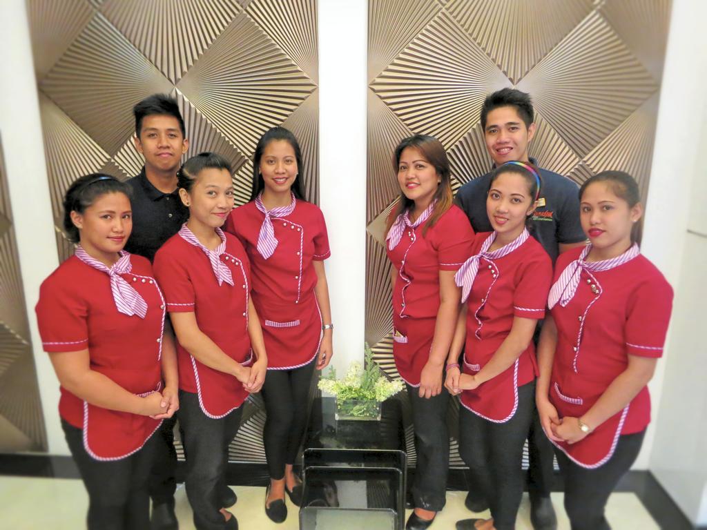 Sun Plaza Subic Hotel Olongapo Ngoại thất bức ảnh