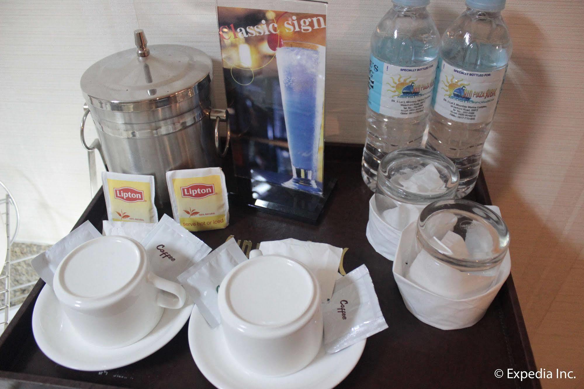 Sun Plaza Subic Hotel Olongapo Ngoại thất bức ảnh