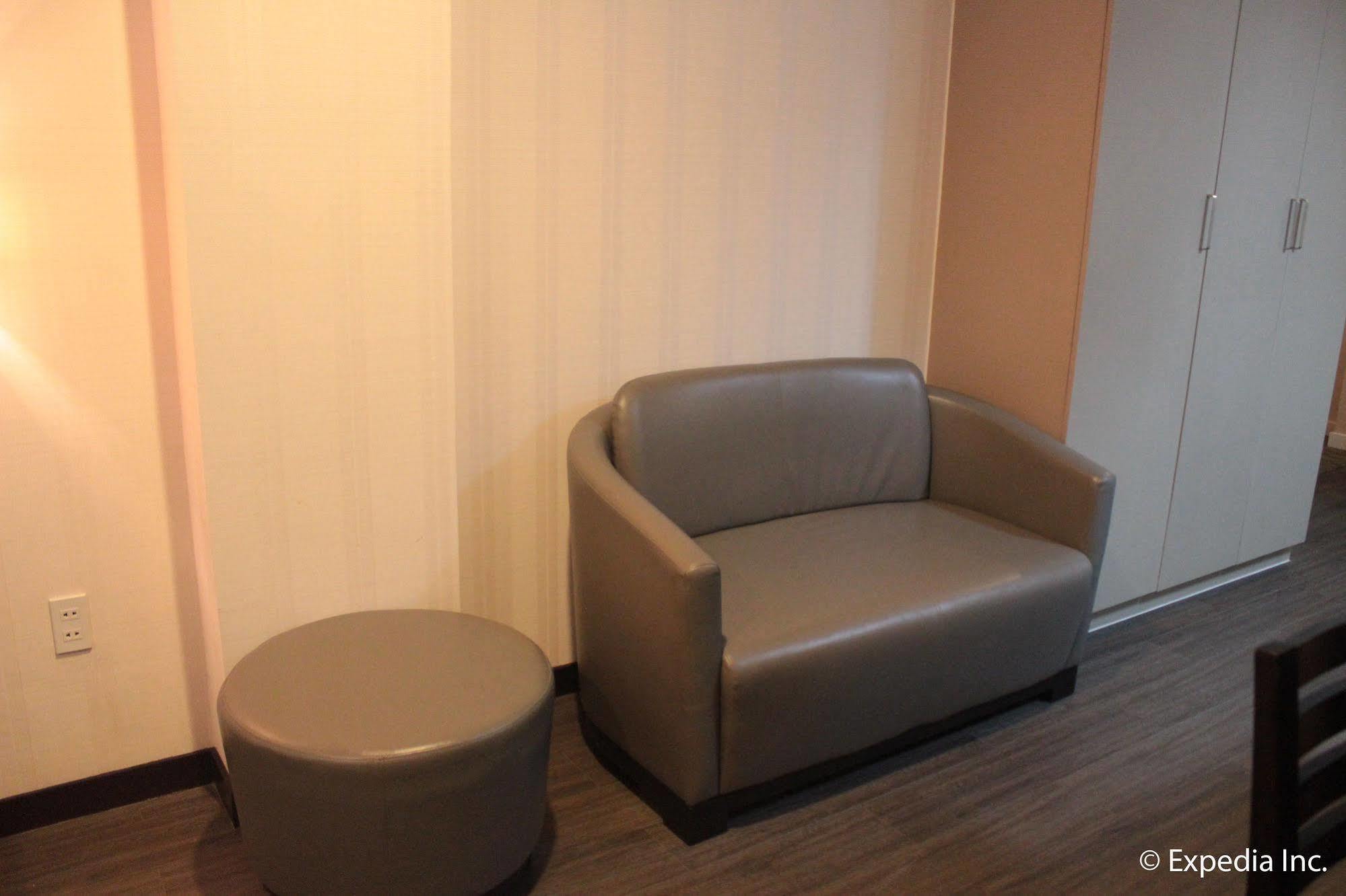 Sun Plaza Subic Hotel Olongapo Ngoại thất bức ảnh