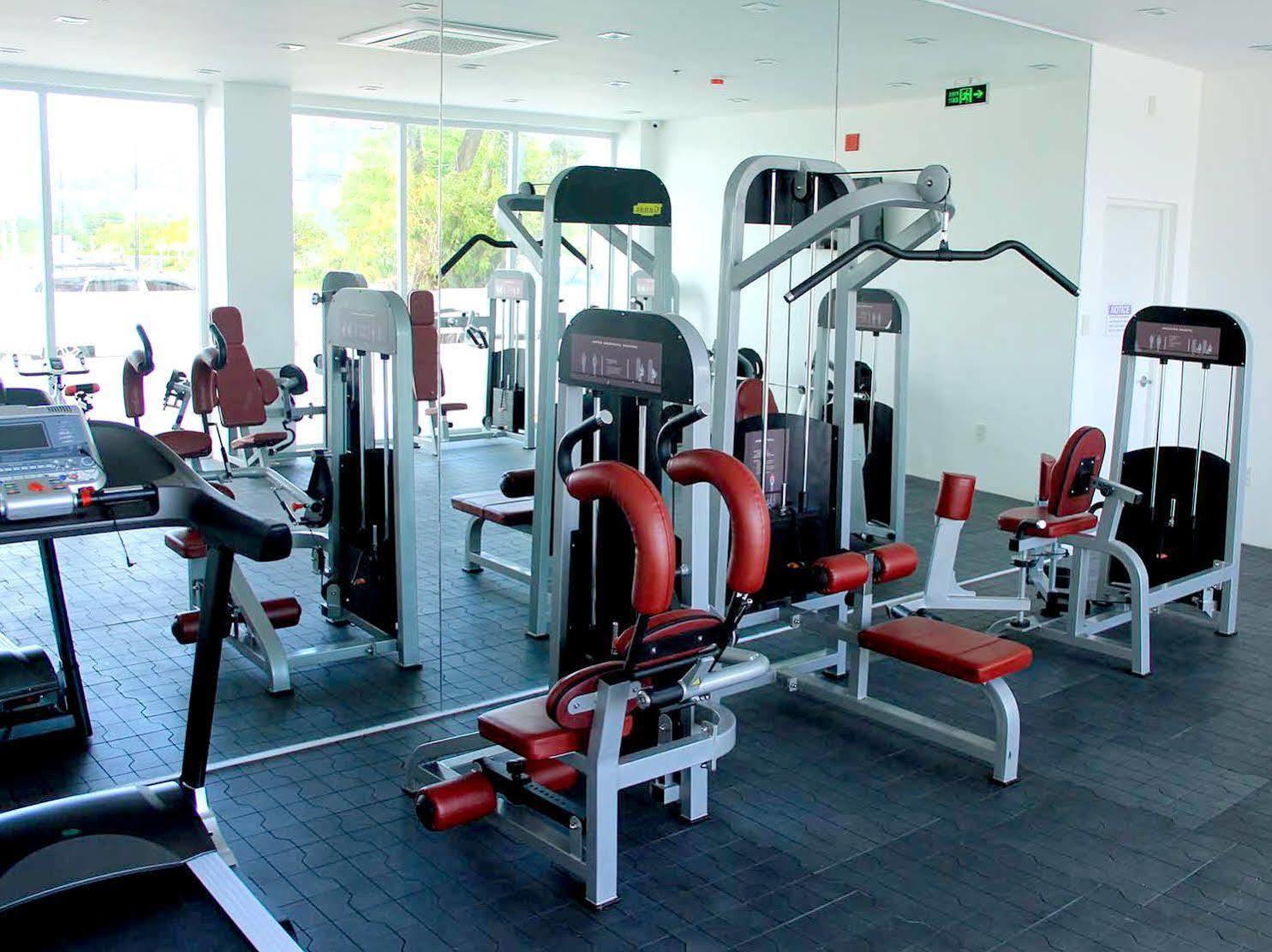 Sun Plaza Subic Hotel Olongapo Ngoại thất bức ảnh