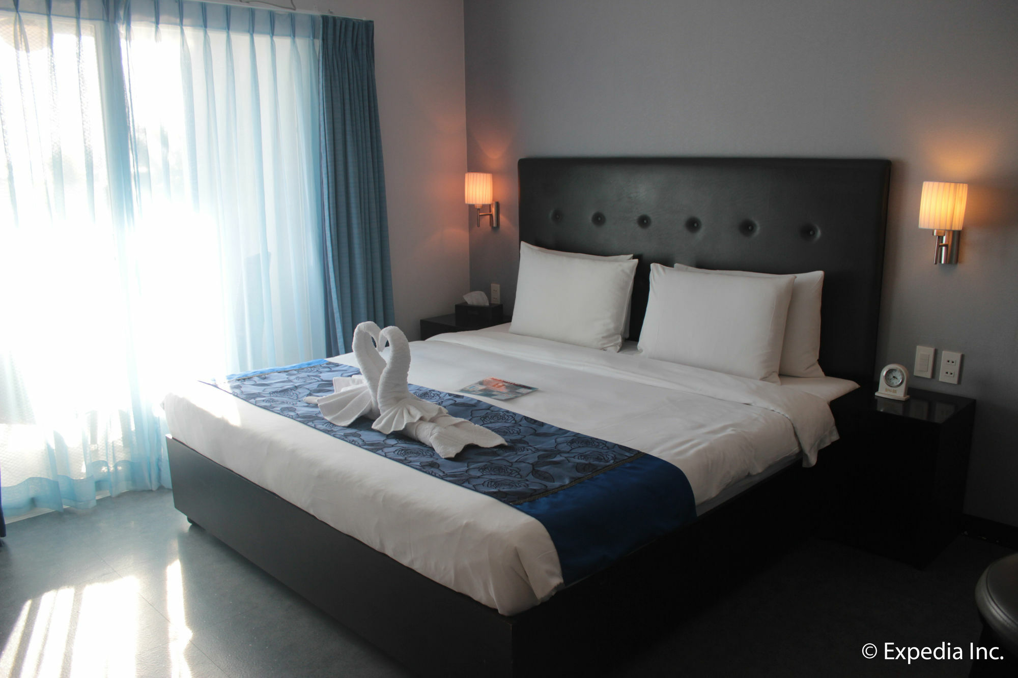 Sun Plaza Subic Hotel Olongapo Ngoại thất bức ảnh